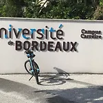 Violette Bordeaux