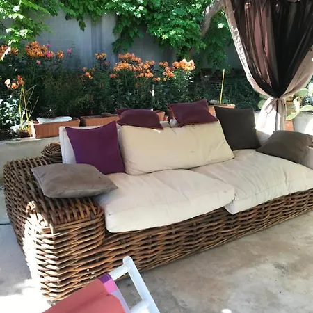 Rum i privatbostad Violette Bordeaux